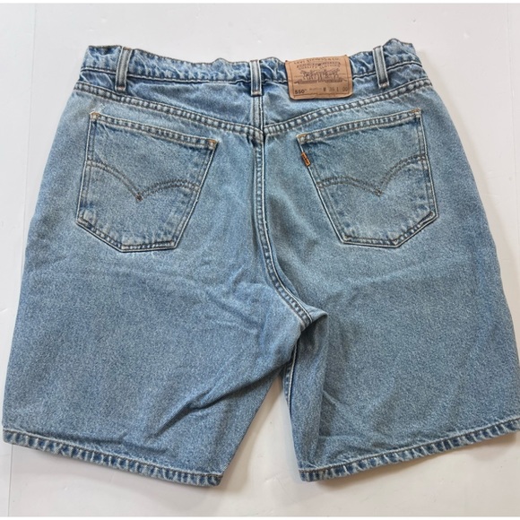 ❌SOLD❌ Relaxed Levi 550 Shorts - Picture 7 of 9